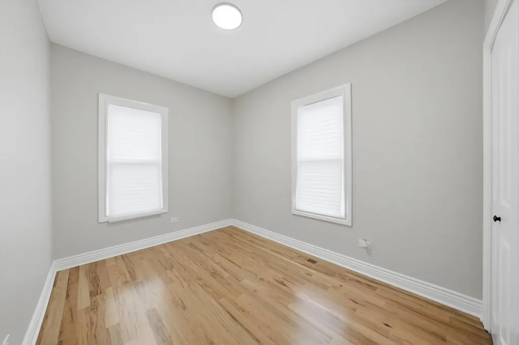 1513 West 61st Street Chicago IL 60636