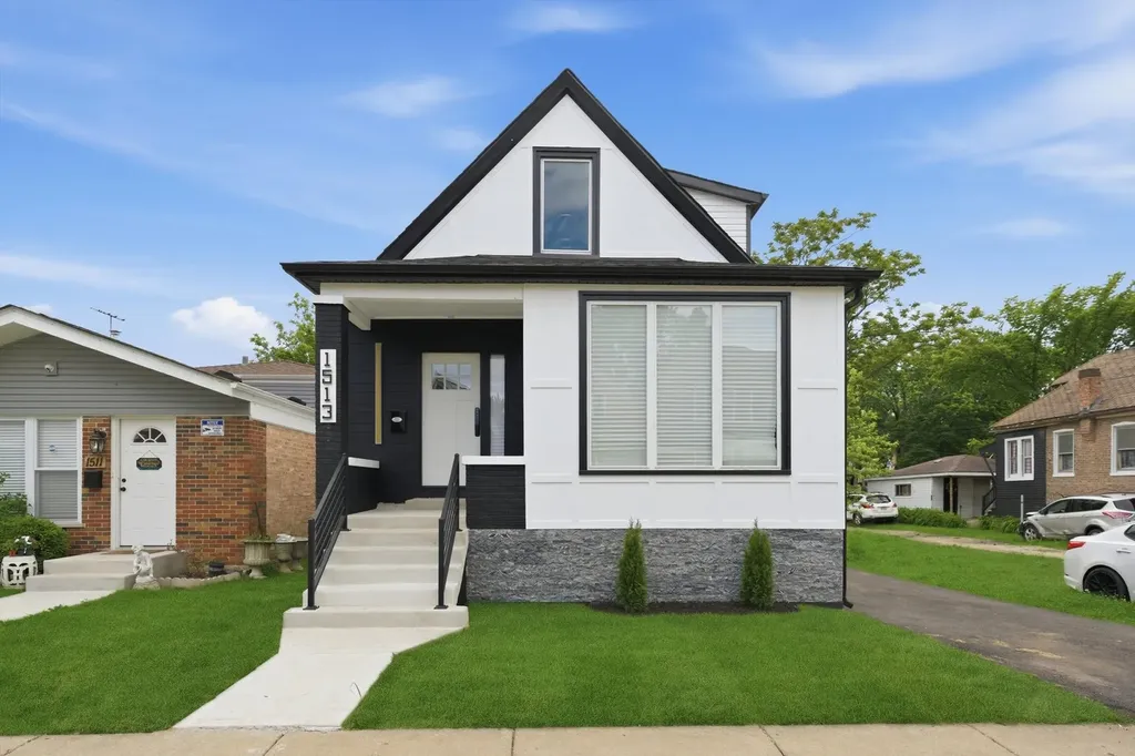 1513 West 61st Street Chicago IL 60636