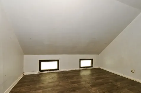 10320 South Indiana Avenue Chicago IL 60628