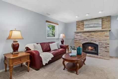 28W691 Leverenz Road Naperville IL 60564