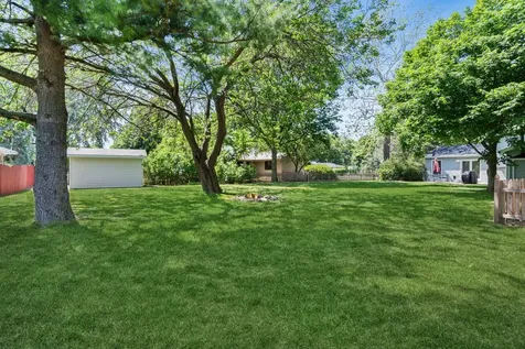 28W691 Leverenz Road Naperville IL 60564