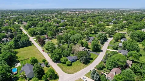 28W691 Leverenz Road Naperville IL 60564