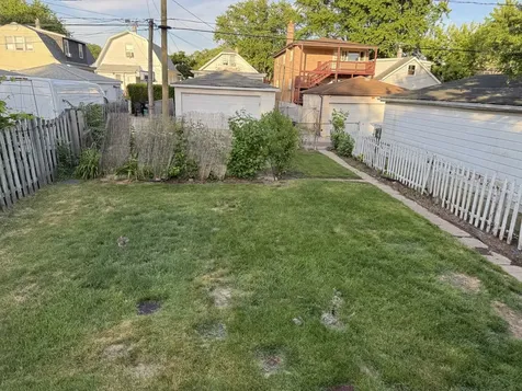 2223 North 74th Avenue Elmwood Park IL 60707