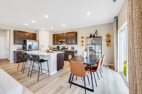 1225 Glenmont Street Algonquin IL 60102
