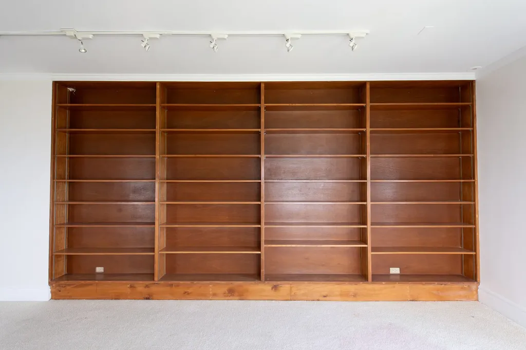 5300 South Shore Drive Chicago IL 60615