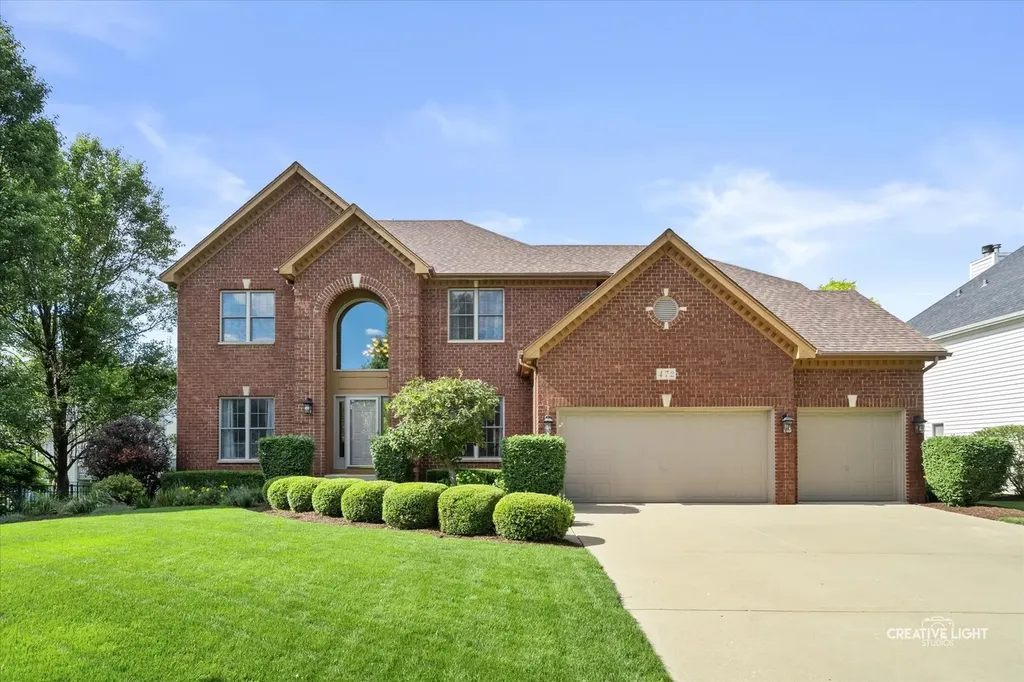 472 Arboretum Way Oswego IL 60543