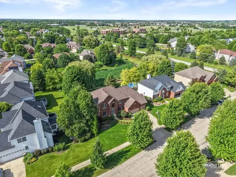 472 Arboretum Way Oswego IL 60543