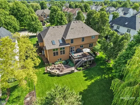 472 Arboretum Way Oswego IL 60543
