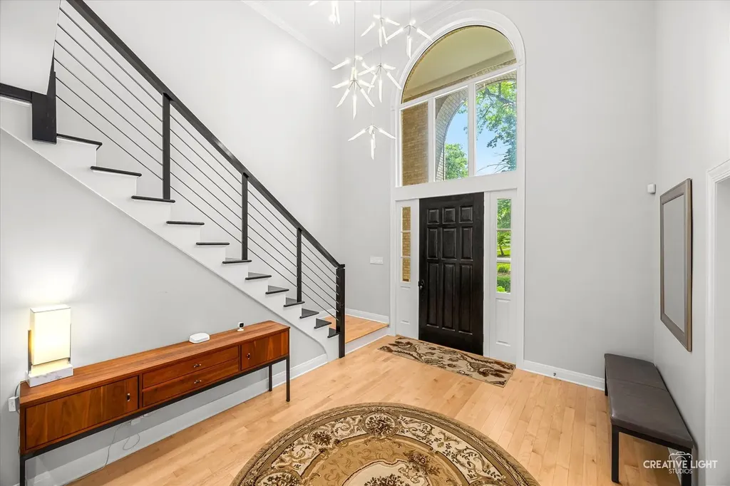 63 Muirfield Circle Wheaton IL 60189