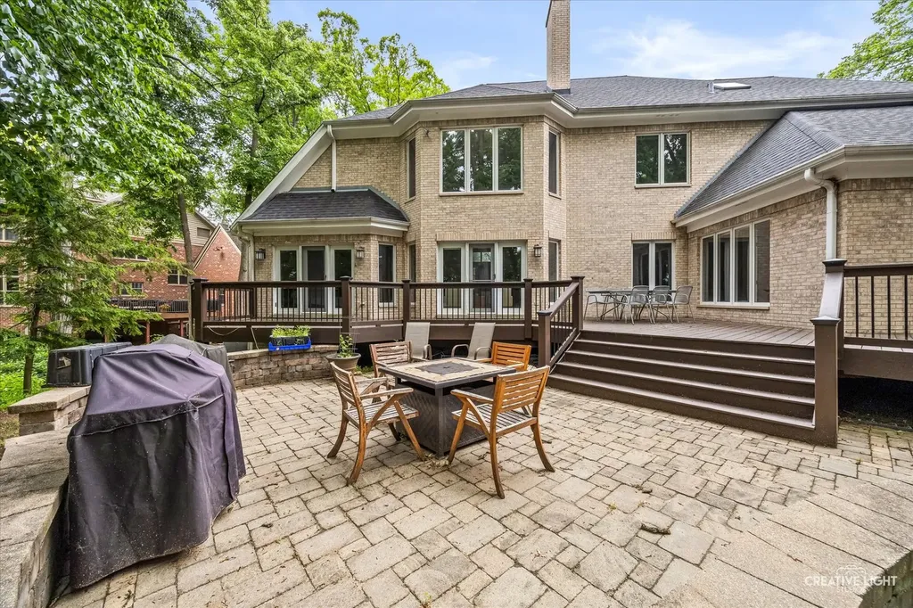 63 Muirfield Circle Wheaton IL 60189
