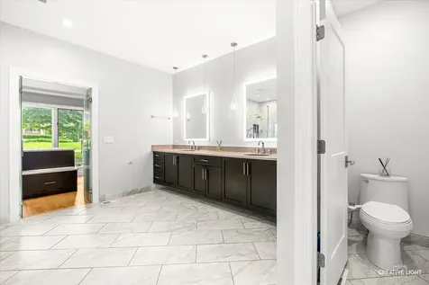 63 Muirfield Circle Wheaton IL 60189