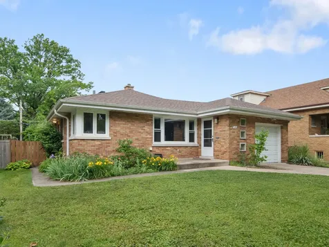 116 North Edgewood Avenue La Grange IL 60525