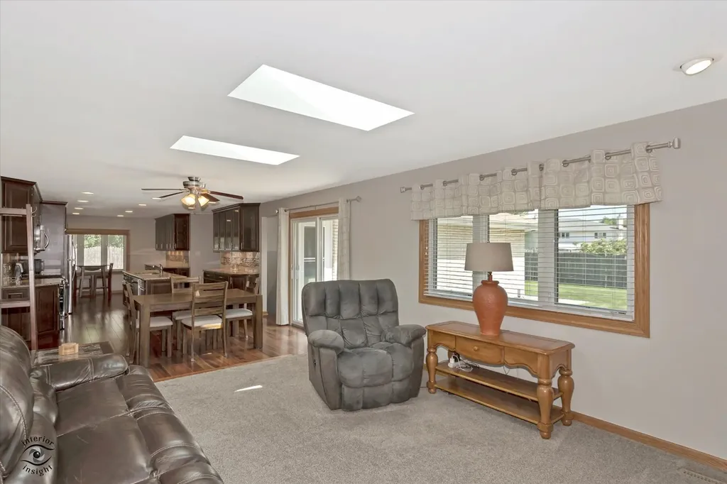 7708 Palm Drive Orland Park IL 60462