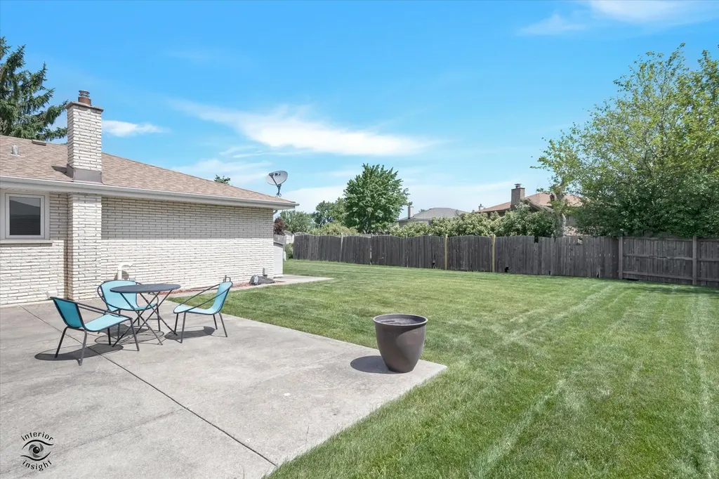 7708 Palm Drive Orland Park IL 60462