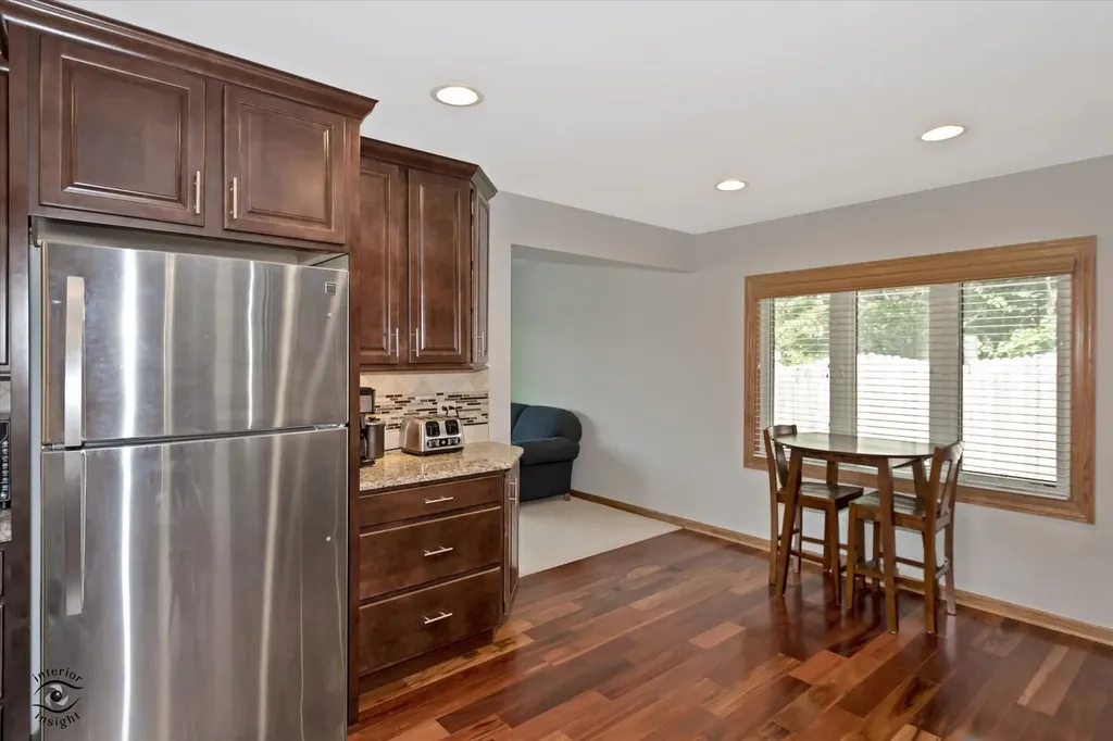 7708 Palm Drive Orland Park IL 60462