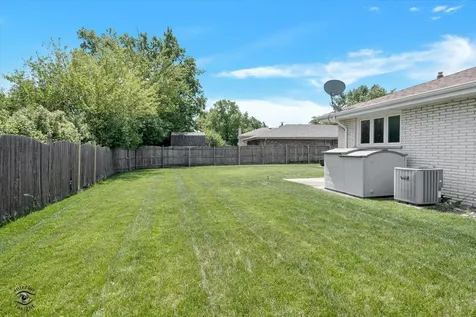 7708 Palm Drive Orland Park IL 60462