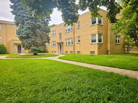 86 Lincoln Avenue Riverside IL 60546