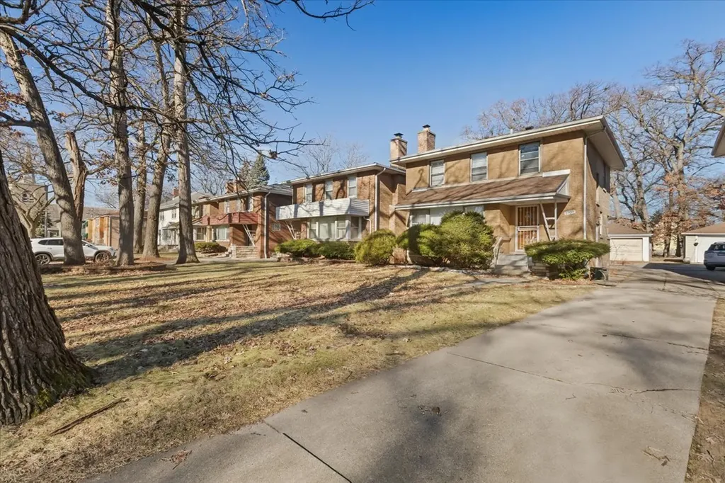 1700 West 103rd Street Chicago IL 60643