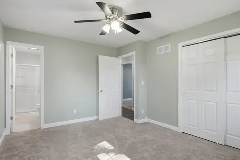 1665 Hill Drive Dixon IL 61021