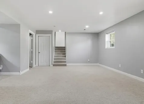 1665 Hill Drive Dixon IL 61021