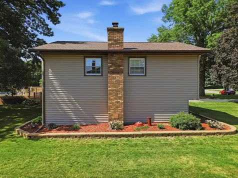 1665 Hill Drive Dixon IL 61021