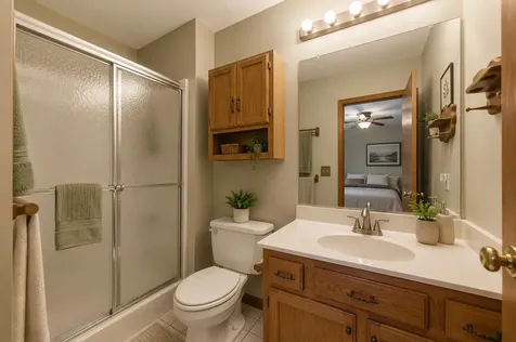 684 Regent Drive Crystal Lake IL 60014