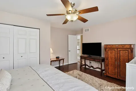 37041 North Deerpath Drive Lake Villa IL 60046