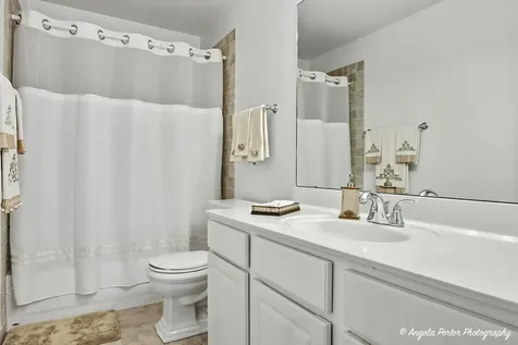 37041 North Deerpath Drive Lake Villa IL 60046