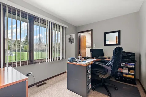 16748 Richards Drive Tinley Park IL 60477