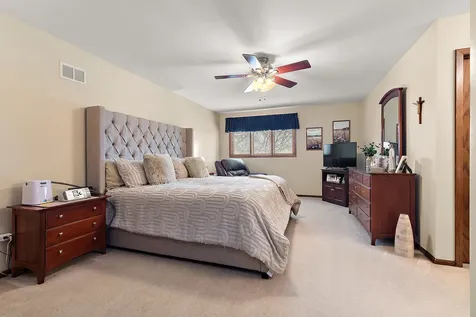 16748 Richards Drive Tinley Park IL 60477