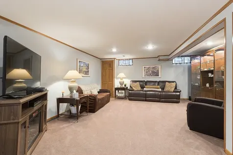 16748 Richards Drive Tinley Park IL 60477