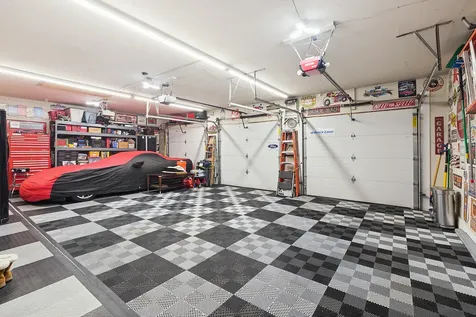 16748 Richards Drive Tinley Park IL 60477