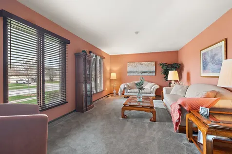 16748 Richards Drive Tinley Park IL 60477