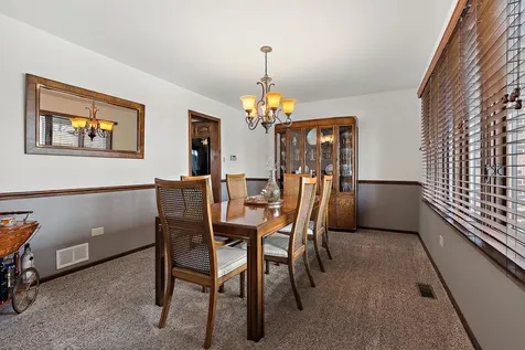 16748 Richards Drive Tinley Park IL 60477