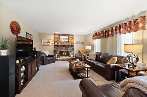 16748 Richards Drive Tinley Park IL 60477