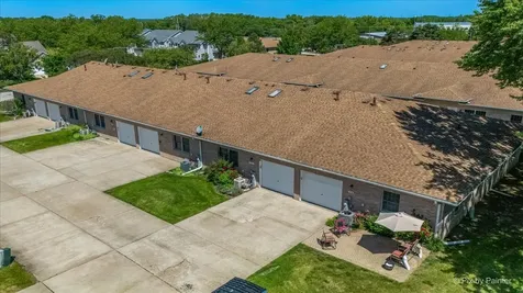 1084 Chovan Drive Joliet IL 60435