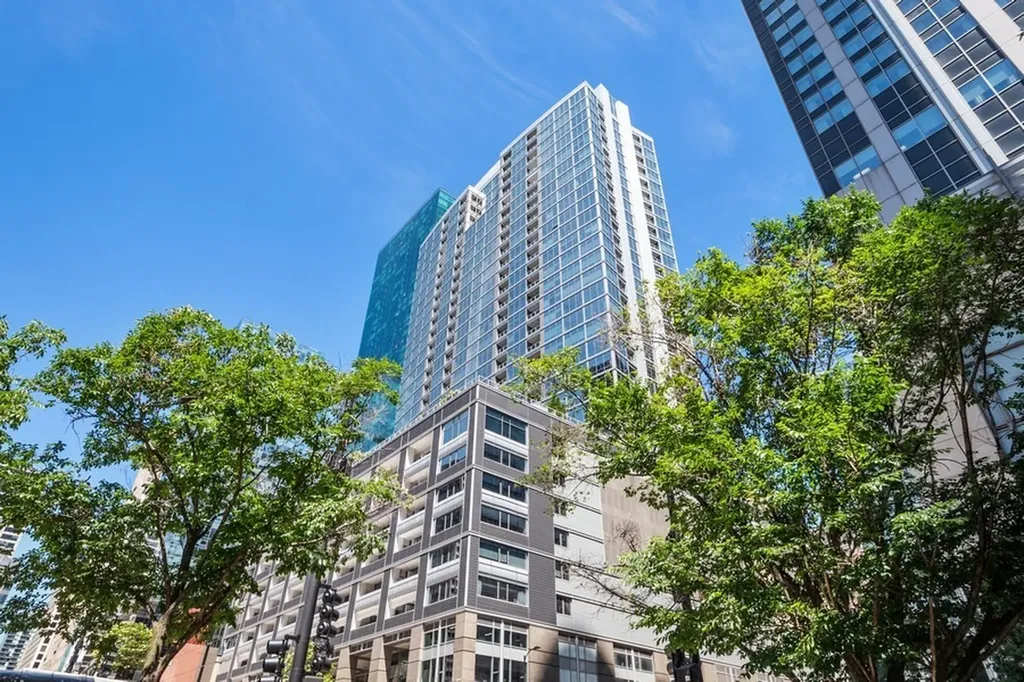 240 East Illinois Street Chicago IL 60611