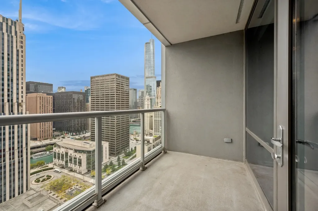 240 East Illinois Street Chicago IL 60611