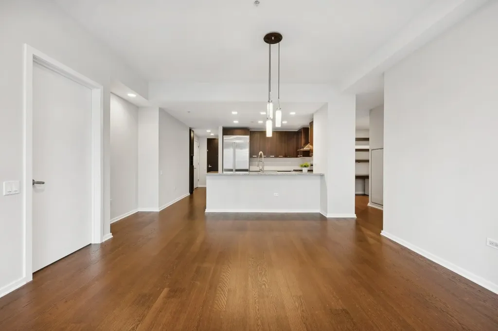 240 East Illinois Street Chicago IL 60611