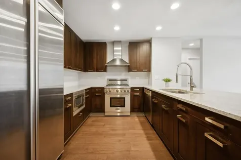 240 East Illinois Street Chicago IL 60611
