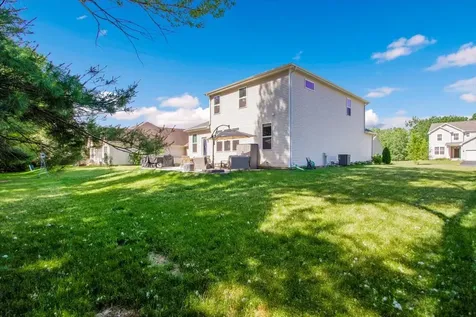 2220 Walnut Glen Boulevard Island Lake IL 60042