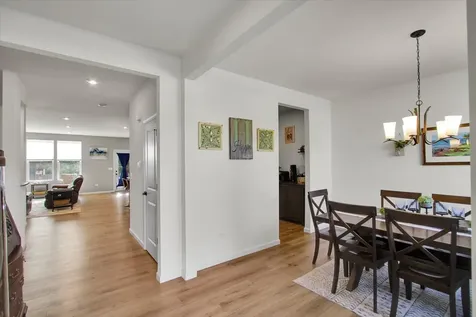 2220 Walnut Glen Boulevard Island Lake IL 60042