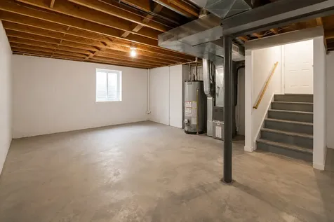 1835 East 79th Street Chicago IL 60649