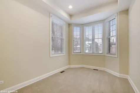 507 Locust Road Wilmette IL 60091