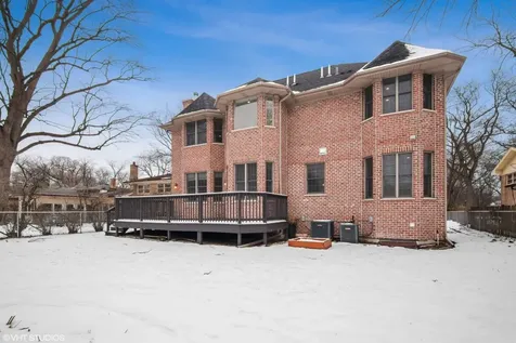 507 Locust Road Wilmette IL 60091