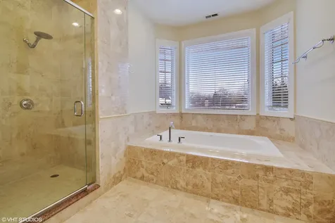 507 Locust Road Wilmette IL 60091