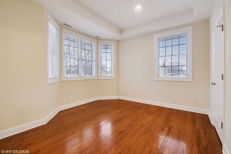 507 Locust Road Wilmette IL 60091