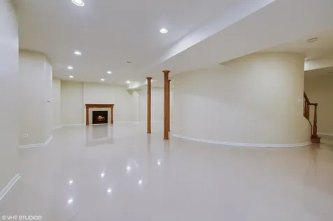 507 Locust Road Wilmette IL 60091