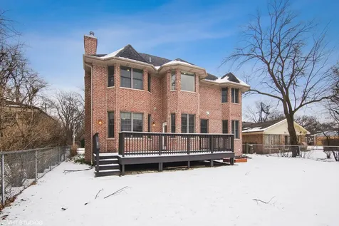 507 Locust Road Wilmette IL 60091