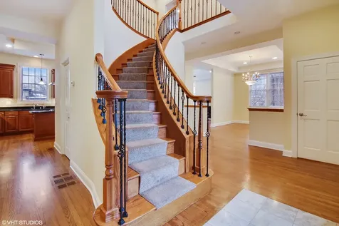 507 Locust Road Wilmette IL 60091
